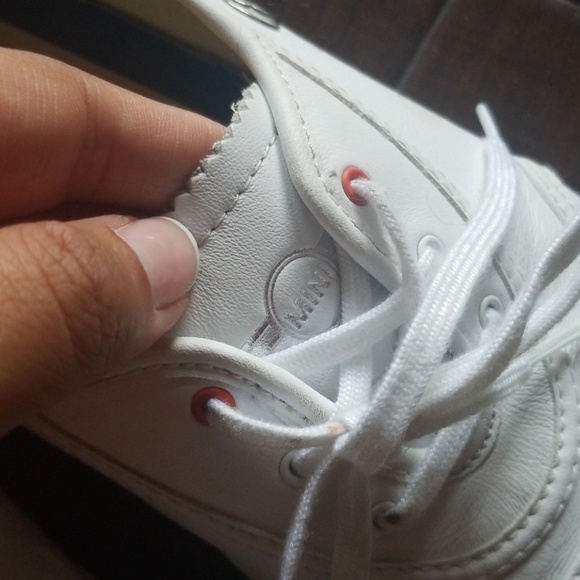 Puma Be Mini Vulc Lace-Up Casual White Leather - Picture 2 of 4